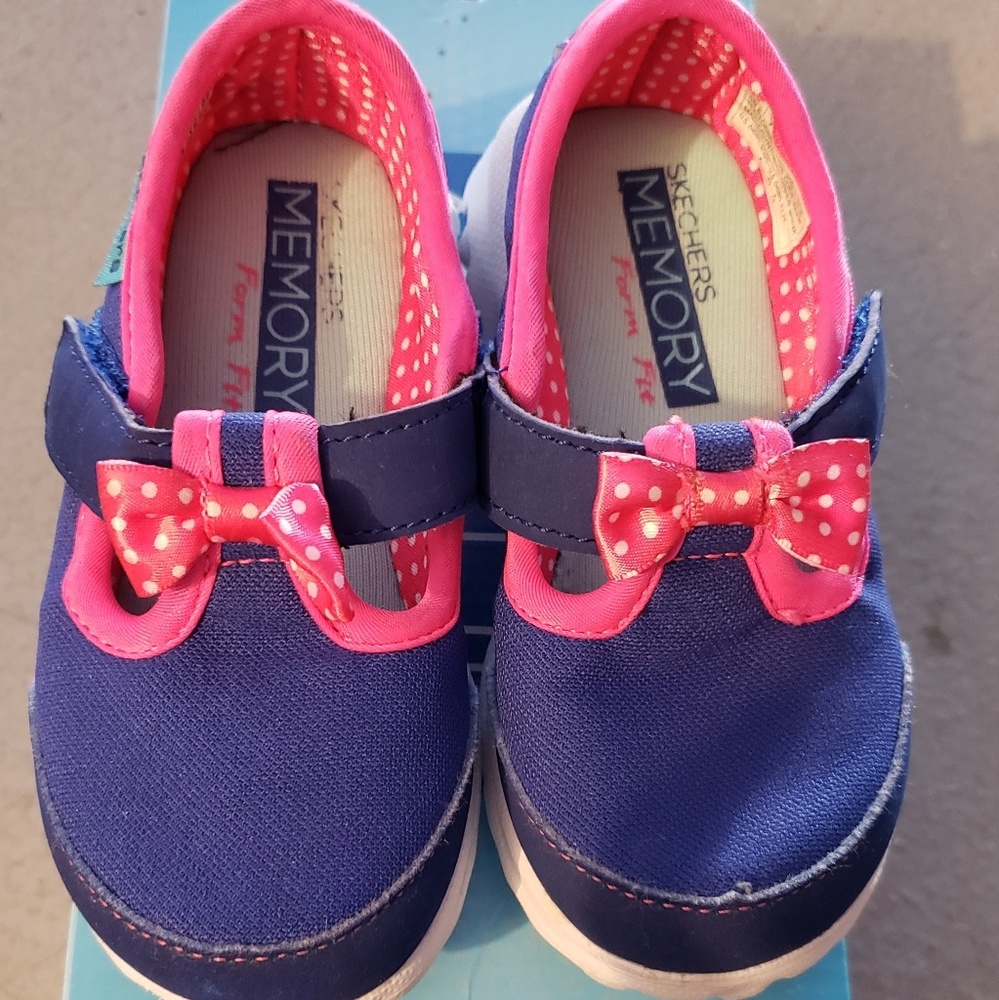 Kid's shoes